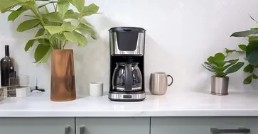 https://cupcave.net/wp-content/uploads/2024/01/best-bunn-coffee-maker-7-jan-2024.webp?ezimgfmt=rs:363x190/rscb17/ng:webp/ngcb17